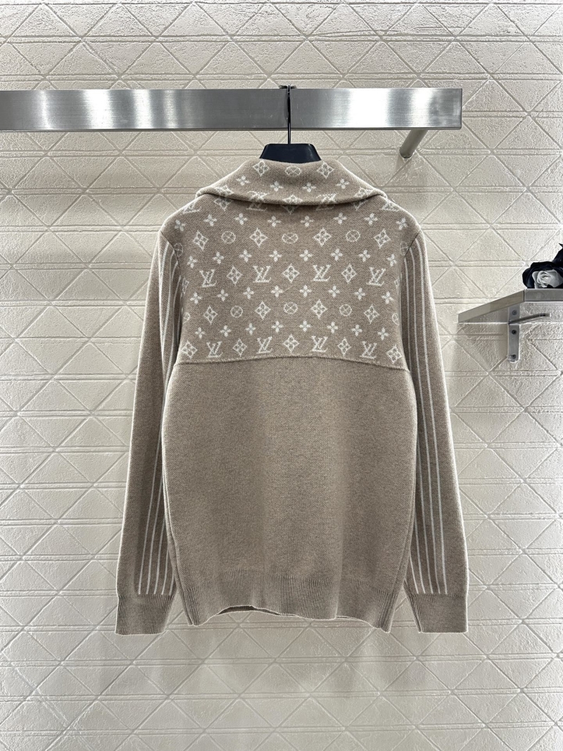 l0vis Vvtt0n sweaters